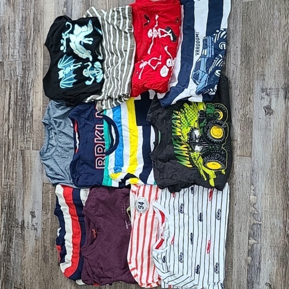 Lot of Kids long‎ sleeved tops Size 6/7​